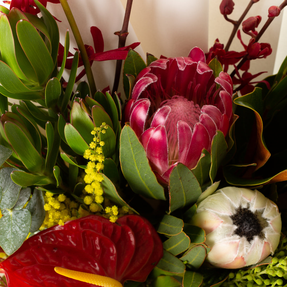 Florist Choice Love Story Florist Maroubra 02 9314 0341 Mary K